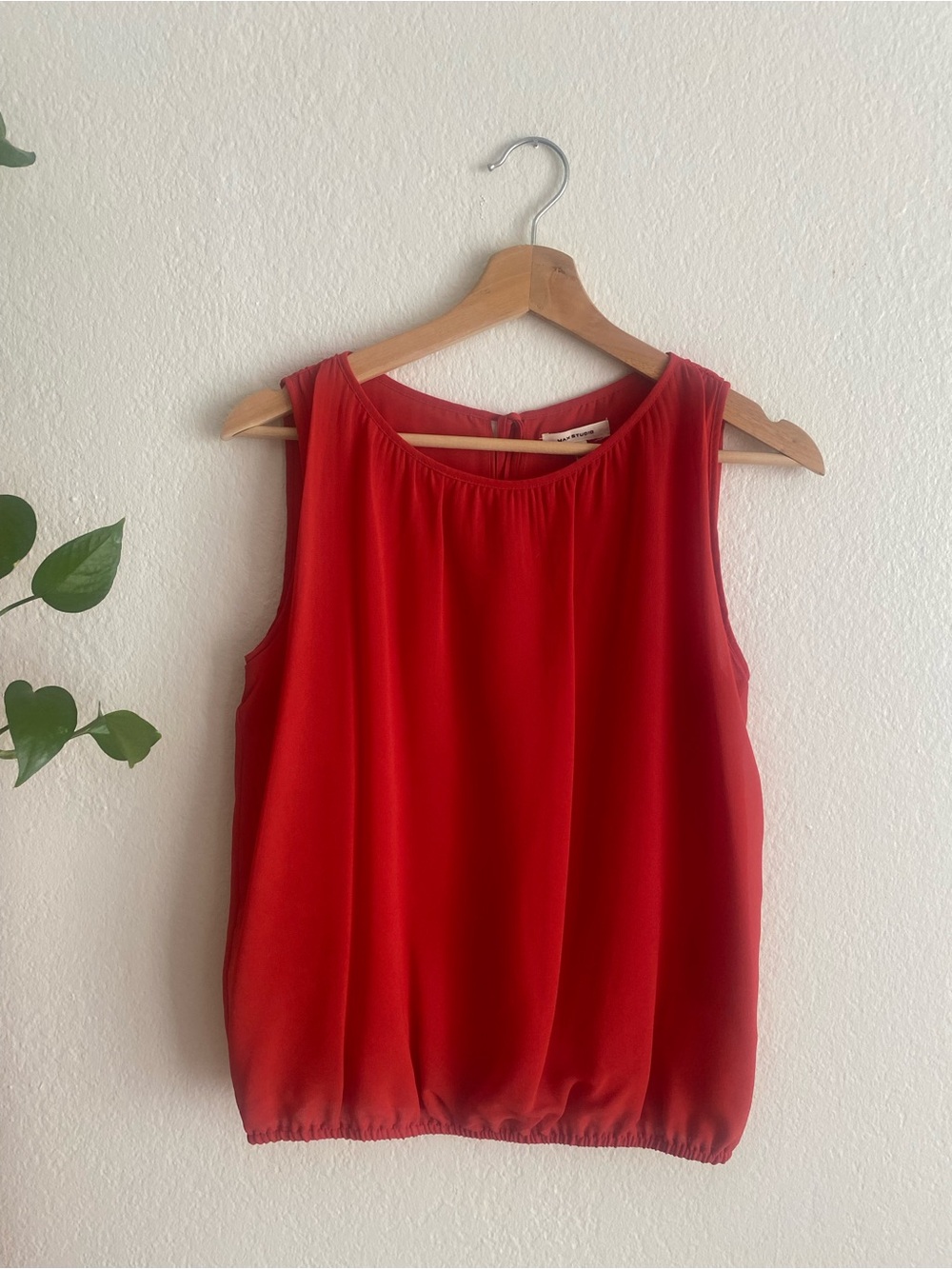 Max Studio Red Sleeveless Blouson Cami